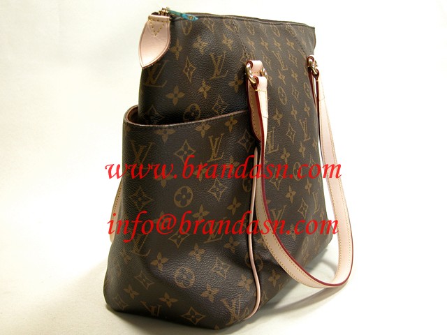 CEBg LOUISVUITTON mO@g[^[MM M56689